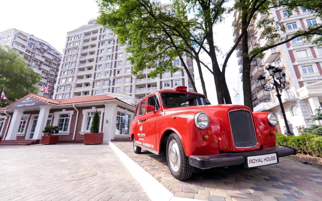 New England Deluxe Apartment Kiew Exterior foto